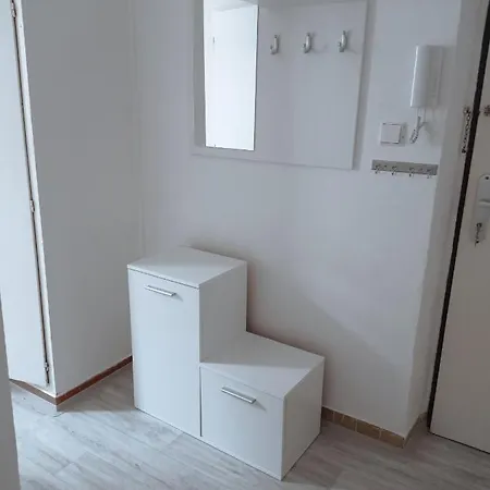 Byt Na V Krusnych Horach Apartment